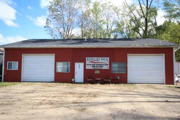 Vicksburg, MI 49097,600 N Spruce ST