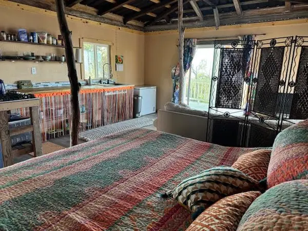 Ocean View, HI 96737,92-8928 CATAMARAN LN