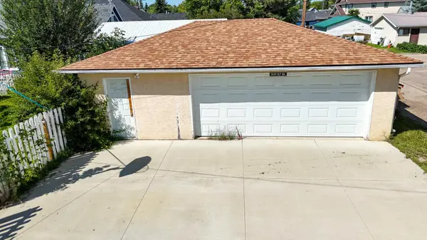 Lacombe, AB T4L 1H9,5117 52 ST