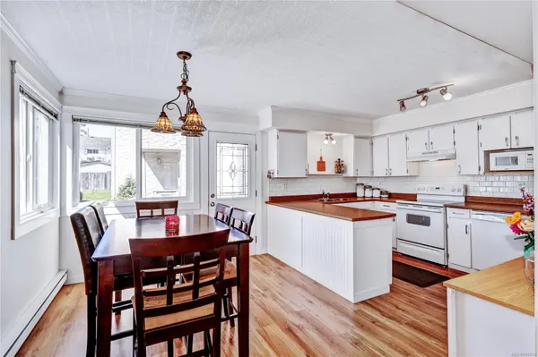 Nanaimo, BC V9S 1B1,1618 Fuller St