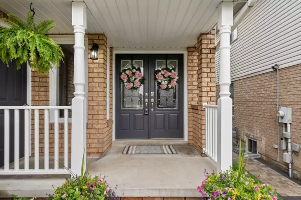 Clarington, ON L1C 4T7,104 Apple Blossom BLVD