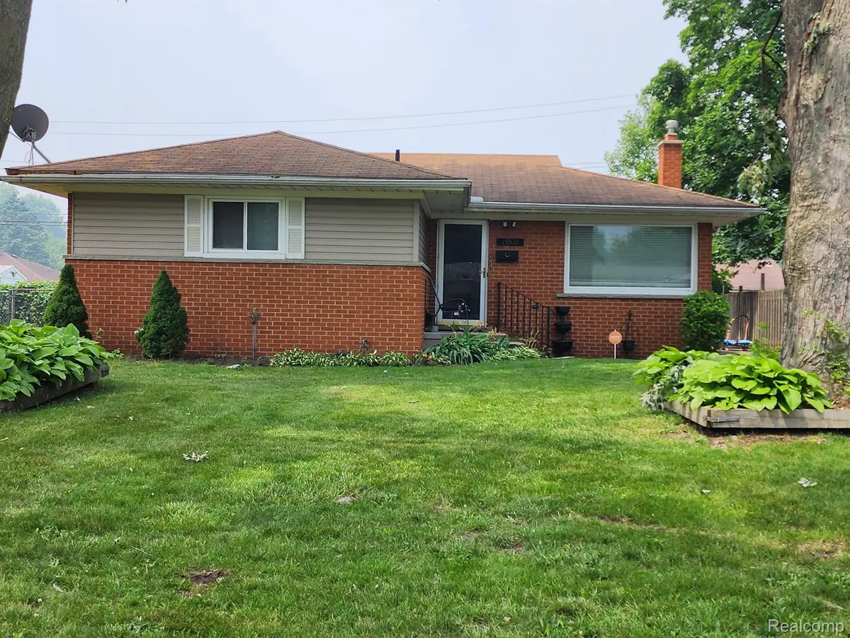 Redford, MI 48239,13511 ARNOLD