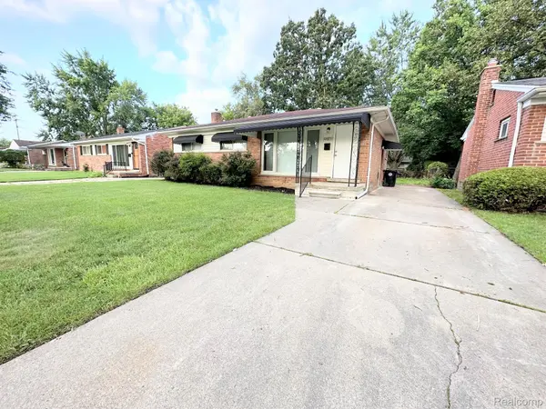 Redford, MI 48240,18671 MACARTHUR