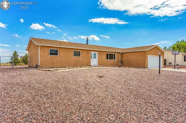 574 S Clarion DR, Pueblo West, CO 81007