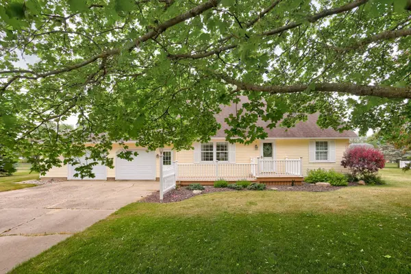 Chesaning, MI 48616,638 Center Street