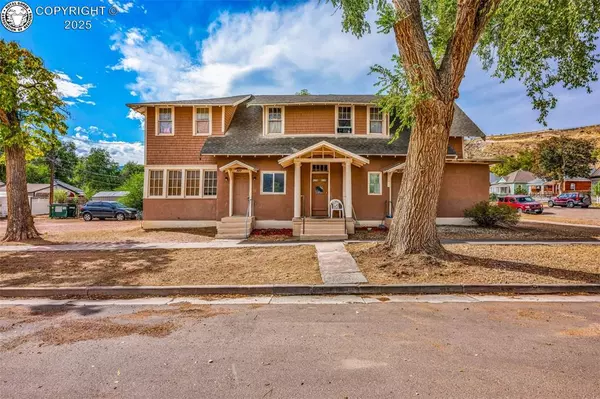 623/627 6th ST, Canon City, CO 81212