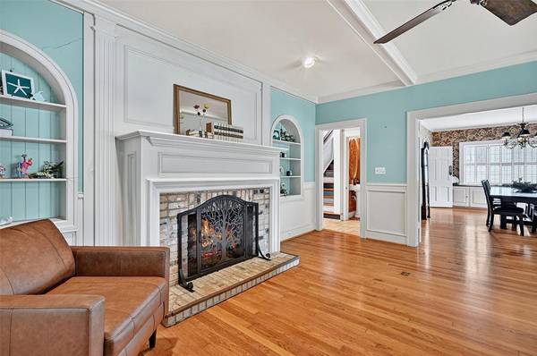 Gainesville, TX 76240,625 S Denton Street