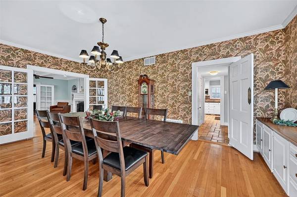 Gainesville, TX 76240,625 S Denton Street