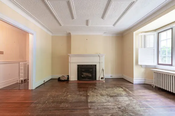 Toronto C04, ON M4N 2S2,7 Cardinal PL