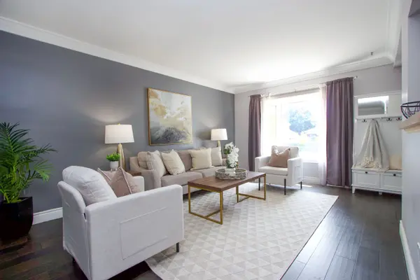 Toronto E04, ON M1R 4L9,52 Terraview BLVD