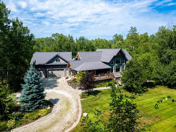 Clearview, ON L9Y 3Y9,6 Forest PATH