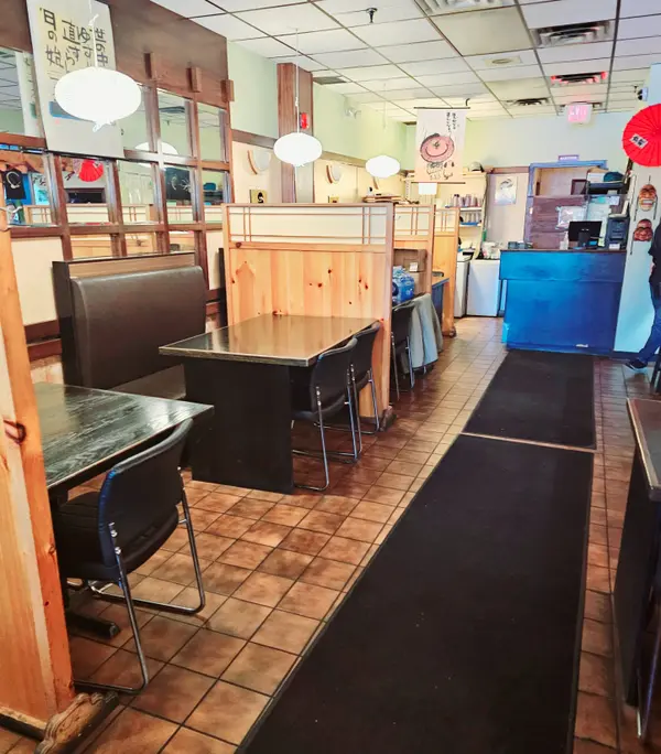 18 Jane ST, Toronto W02, ON M6S 3Y2