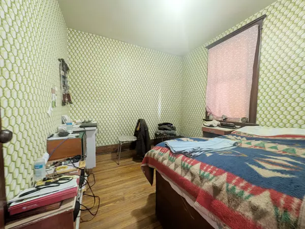 London East, ON N5Y 3L7,1169 Oxford ST E