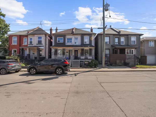 Hamilton, ON L8L 3R5,114 BURTON ST