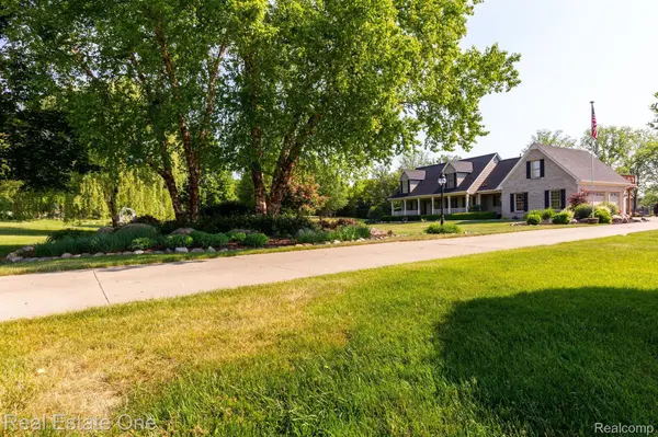 Leonard, MI 48367,118 ADDISON MEADOWS CT