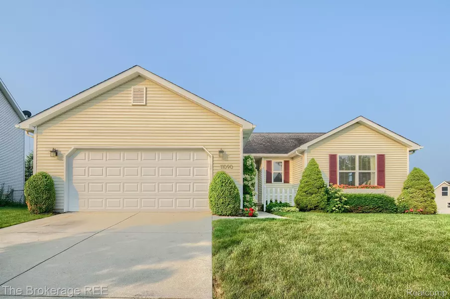 11090 ALEXANDRIA LN, Davison, MI 48423