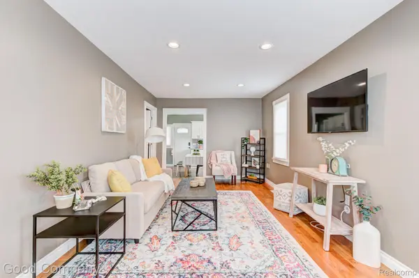 Madison Heights, MI 48071,612 E BARRETT AVE