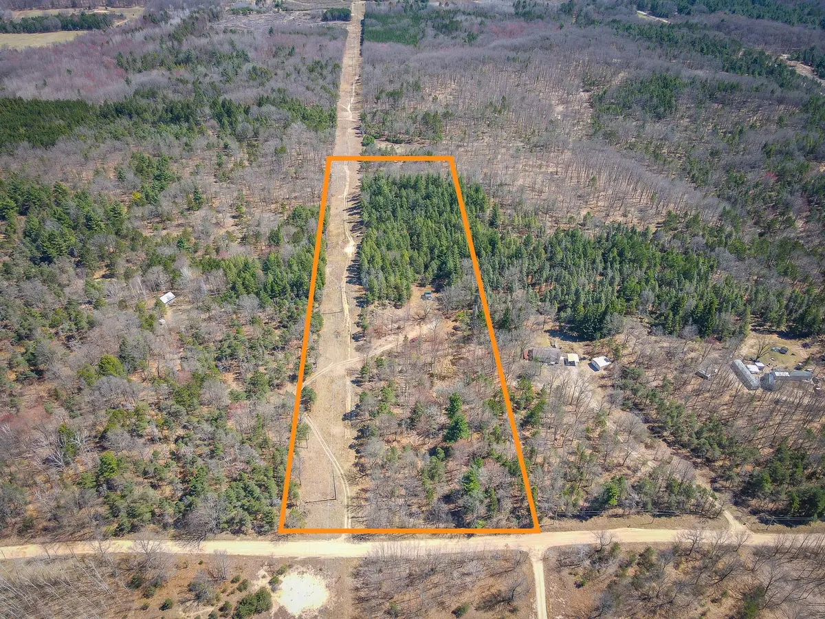 13072 N Cypress AVE, Barton Twp, MI 49677