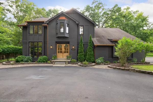 Livonia, MI 48152,18383 VAN RD