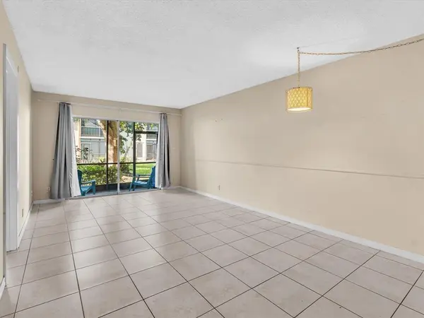 Coral Springs, FL 33065,4165 NW 90th Ave #103