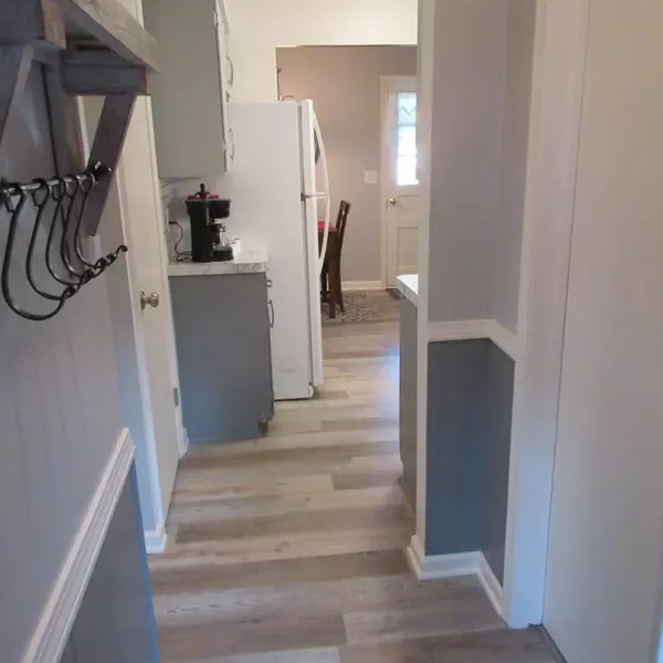 Wyoming, MI 49509,2184 Banner DR SW