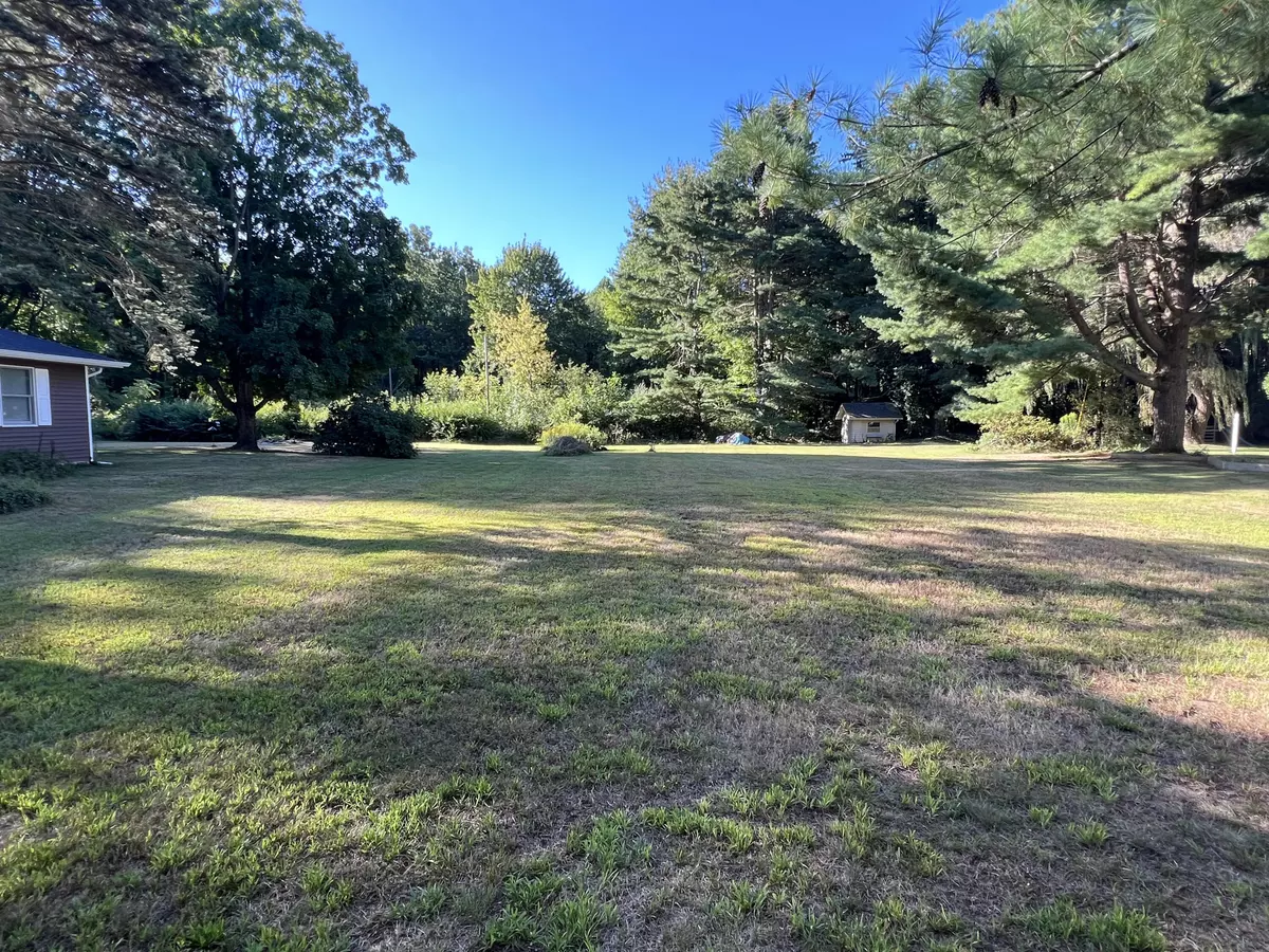 South Haven, MI 49090,76465 11th AVE