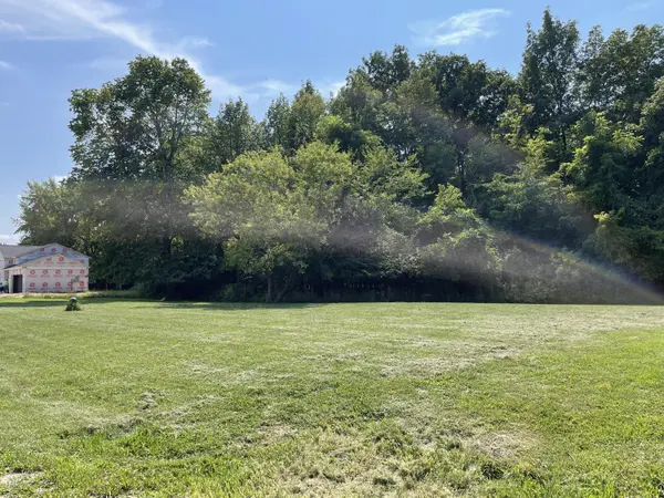 Watervliet, MI 49098,915 & 927 Western AVE