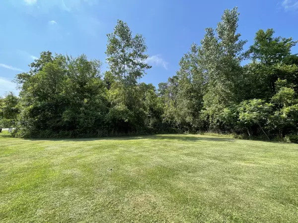 Watervliet, MI 49098,704 & 712 Courtyard PL