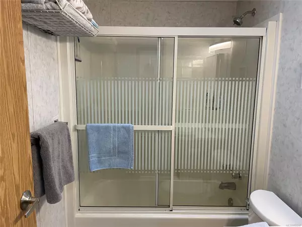 1733 Whibley Rd #4 Coombs, BC V0R 1M0