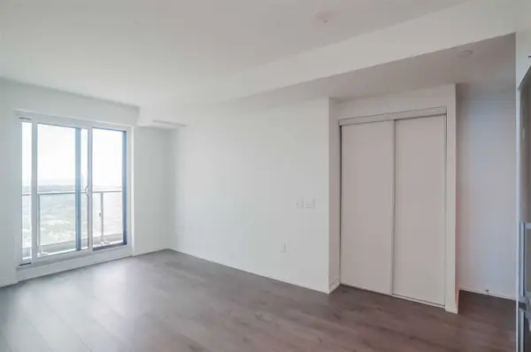 Toronto C08, ON M5B 0C3,251 Jarvis ST #4813