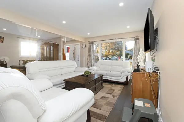 Brampton, ON L6V 2A9,26 Lambton CT