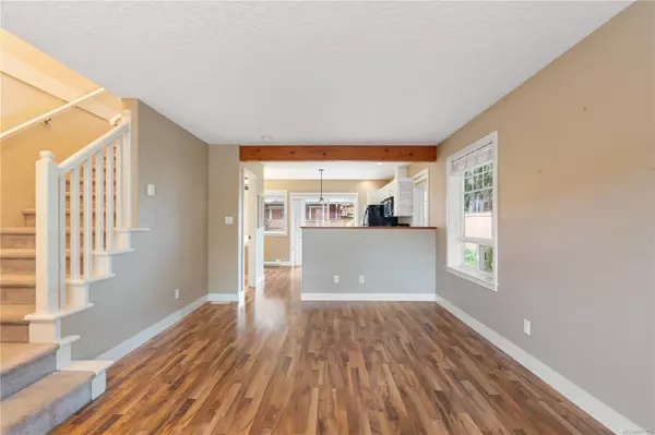 Duncan, BC V9L 2W9,2528 Alexander St #4