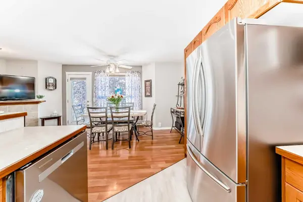 Okotoks, AB T1S 2G8,1 Spring Meadows Bay