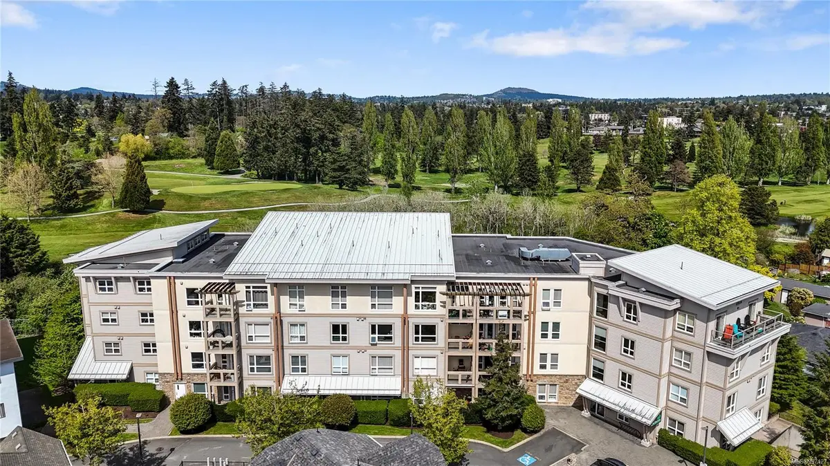 Esquimalt, BC V9A 4P7,1156 Colville Rd #404