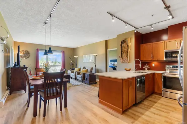 Esquimalt, BC V9A 4P7,1156 Colville Rd #404