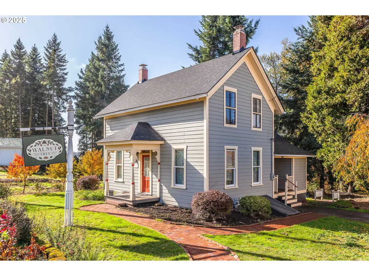 Aurora, OR 97002,21497 HIGHWAY 99E