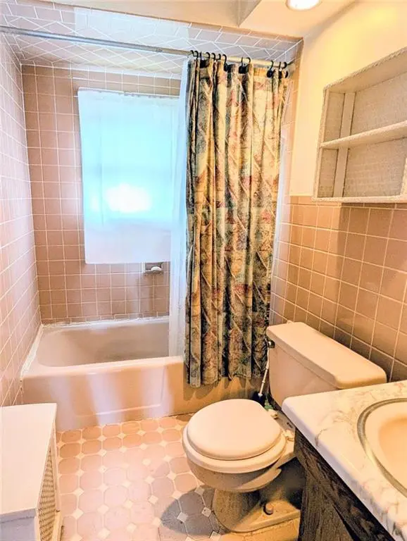 Brooklyn, NY 11234,4016 Avenue S