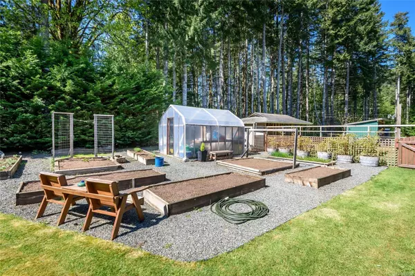 Courtenay, BC V9J 1Y7,2950 Edwin Pl