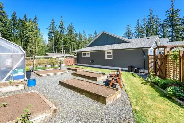 Courtenay, BC V9J 1Y7,2950 Edwin Pl
