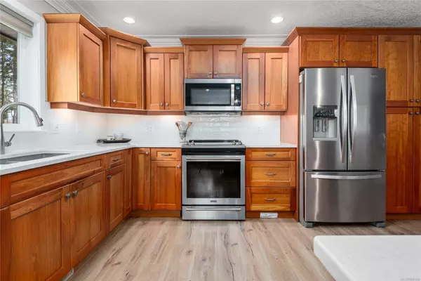 Courtenay, BC V9J 1Y7,2950 Edwin Pl