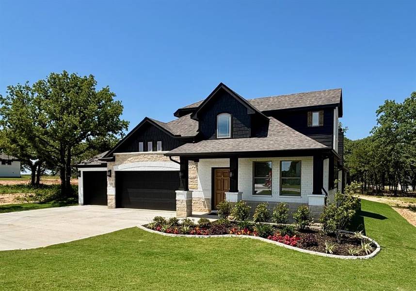 135 Rj Smith Drive, Boyd, TX 76023