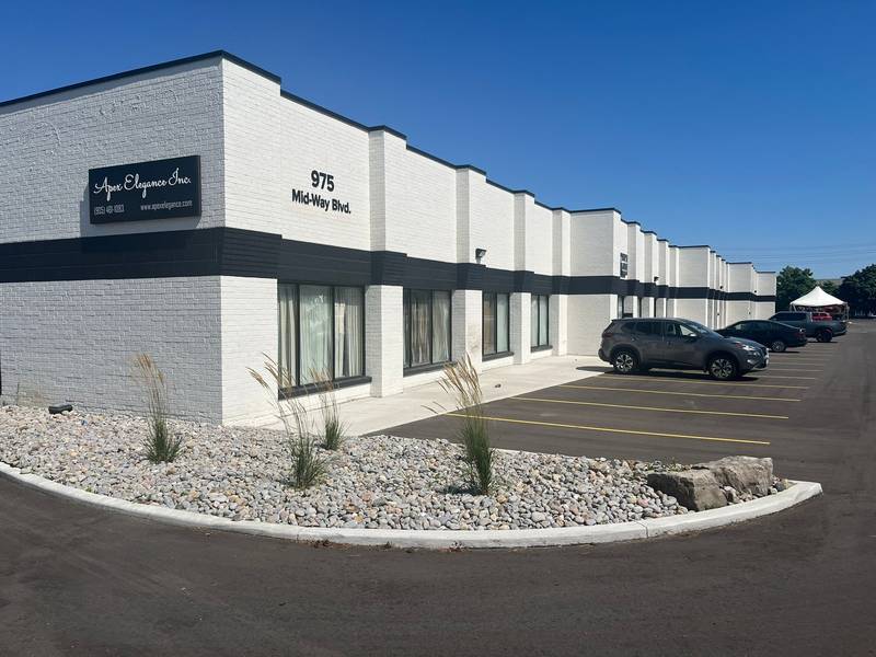 975 Mid-Way BLVD #7, Mississauga, ON L5T 2C6