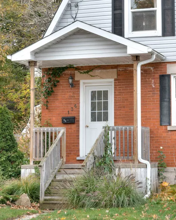 Wellington, ON N1H 5X4,136 Alma ST N