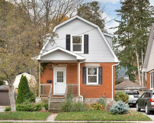 136 Alma ST N, Guelph, ON N1H 5X4