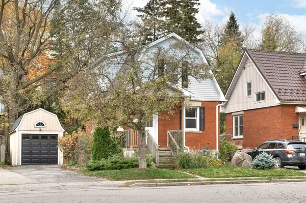 Guelph, ON N1H 5X4,136 Alma ST N