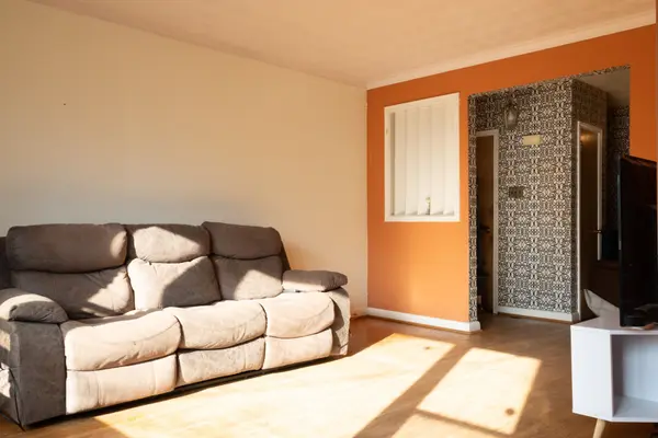 Toronto C07, ON M2R 2M7,364 Patricia AVE