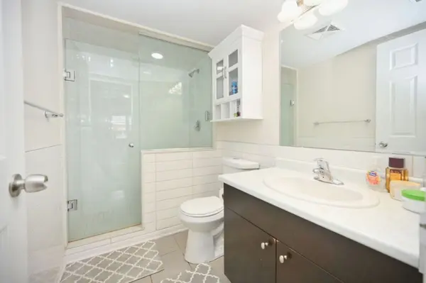 Brampton, ON L7A 3Z4,70 Baycliffe CRES #301