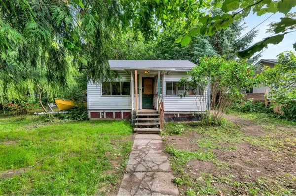 Duncan, BC V9L 2V9,675 Powell St