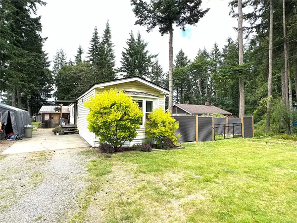 Comox, BC V9N 5N1,2080 Hector Rd