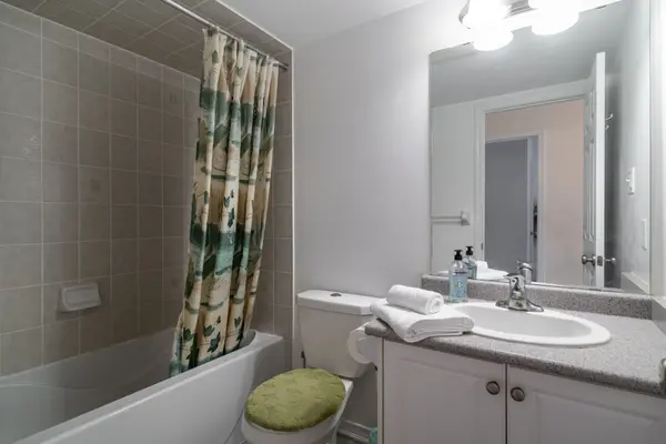 Toronto E08, ON M1M 0A3,95 National ST